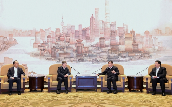中科院与上海市签署战略合作协议.jpg